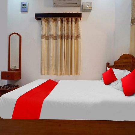 Flagship Sri Kamatchi Hotel & Rooms Madurai Extérieur photo