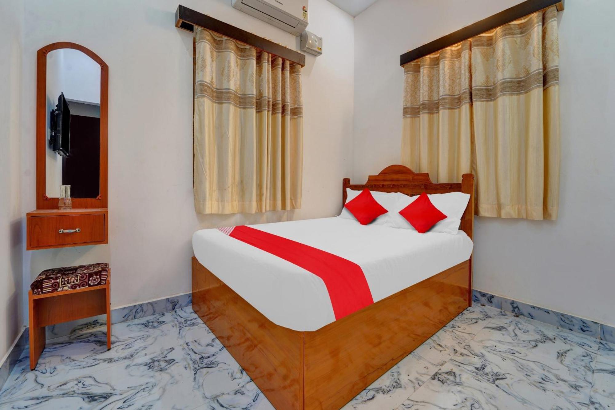 Flagship Sri Kamatchi Hotel & Rooms Madurai Extérieur photo