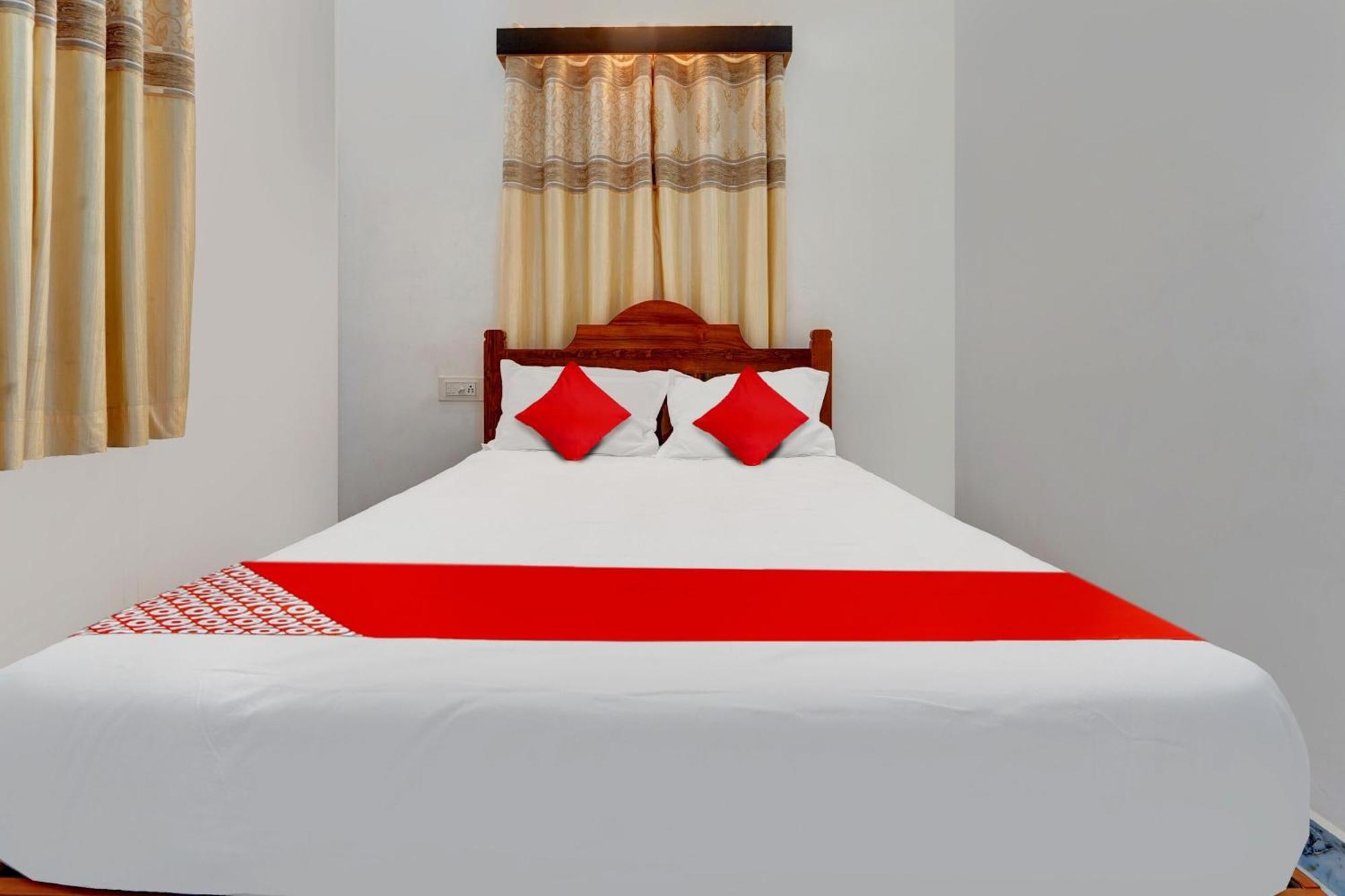 Flagship Sri Kamatchi Hotel & Rooms Madurai Extérieur photo