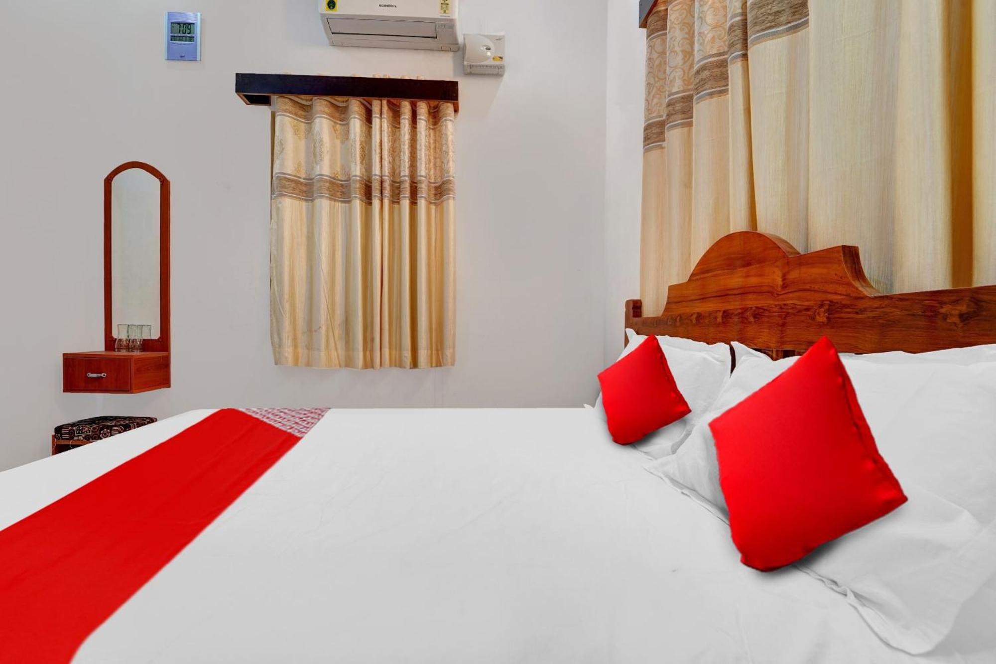 Flagship Sri Kamatchi Hotel & Rooms Madurai Extérieur photo